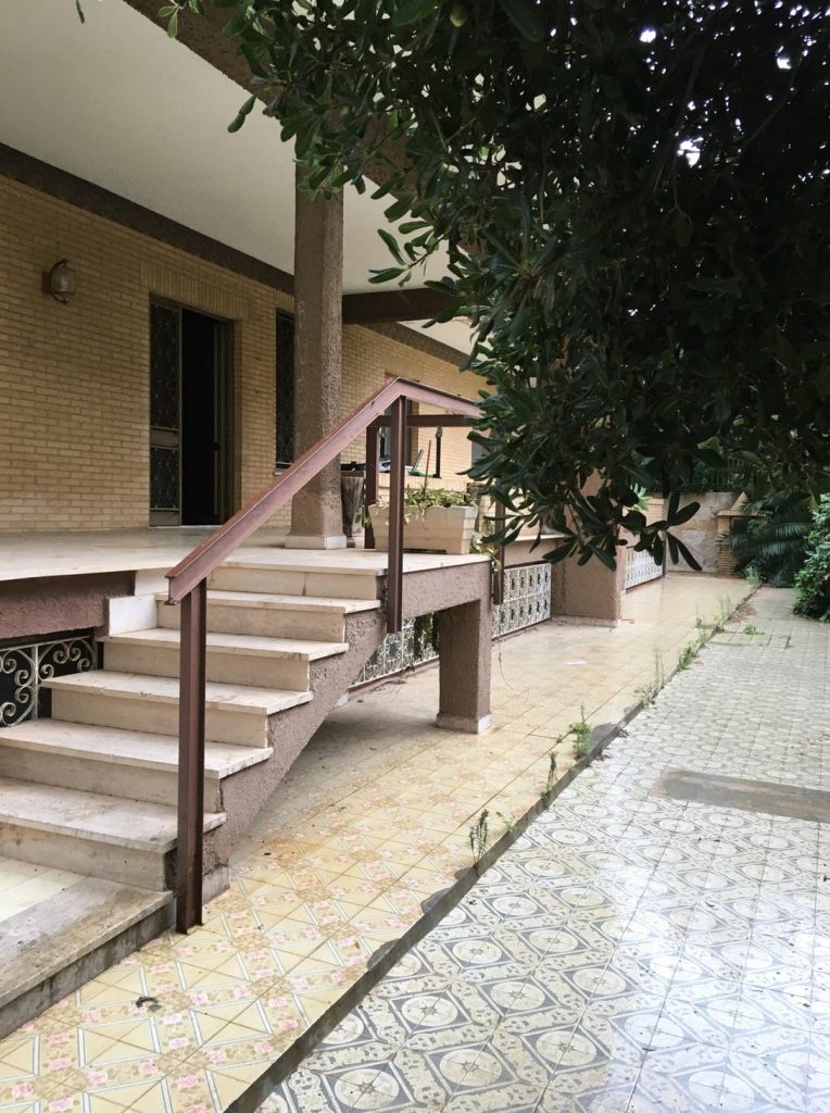 Villa in Vendita Zona Sferracavallo, foto 9 di 24