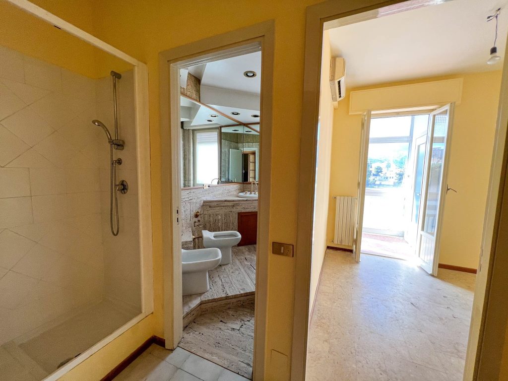 Appartamento in Vendita Zona Uditore, foto 17 di 30