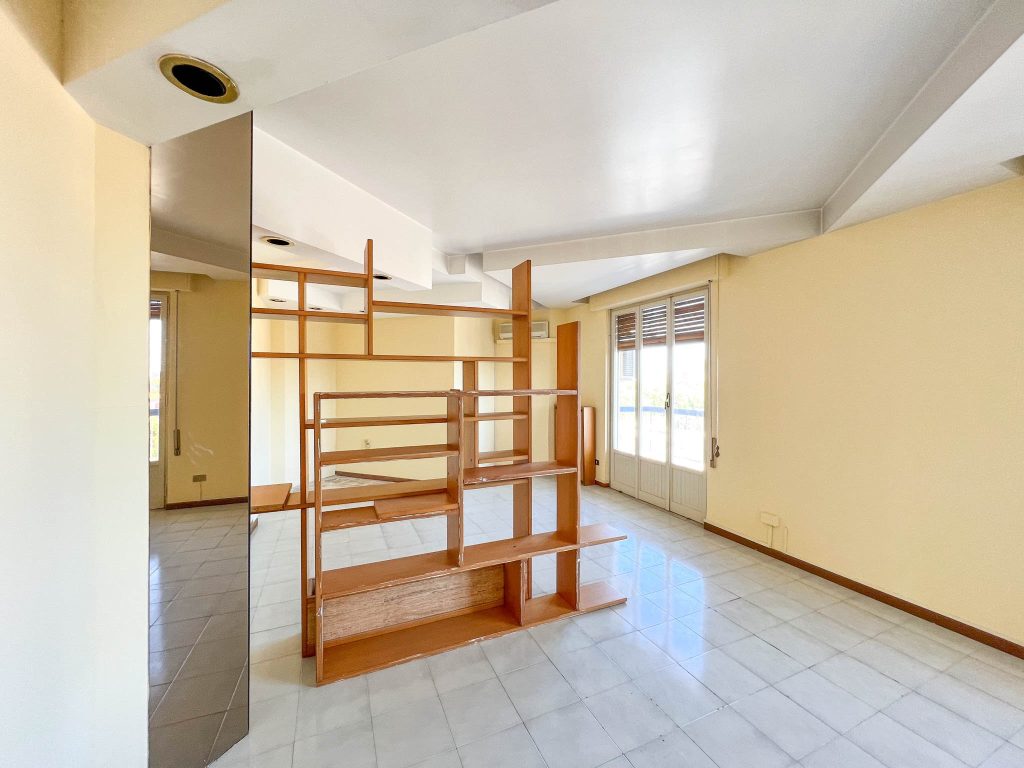 Appartamento in Vendita Zona Uditore, foto 8 di 30