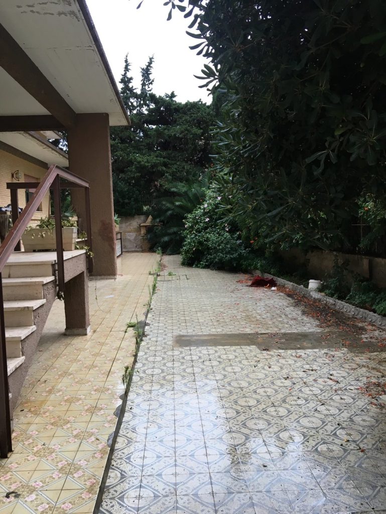 Villa in Vendita Zona Sferracavallo, foto 7 di 24