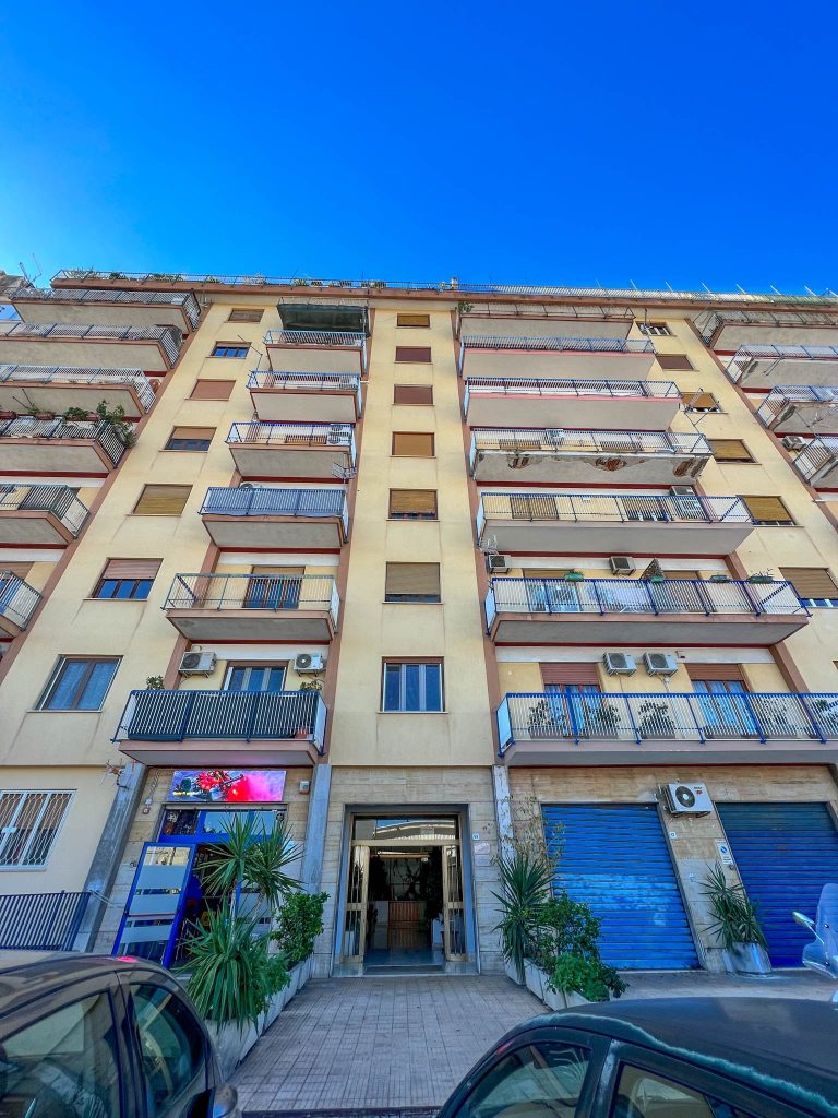Appartamento in Vendita Zona Uditore, foto 2 di 30