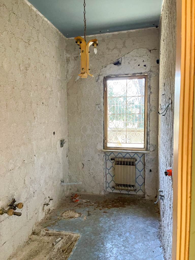 Villa in Vendita Zona Sferracavallo, foto 24 di 24