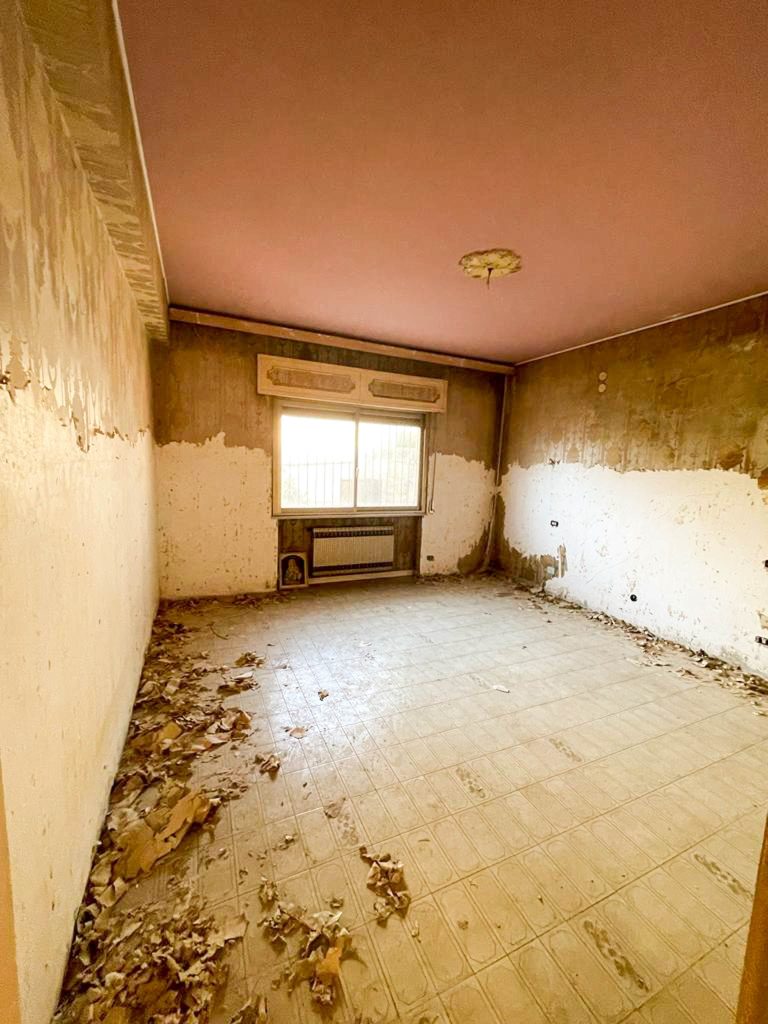 Villa in Vendita Zona Sferracavallo, foto 11 di 24
