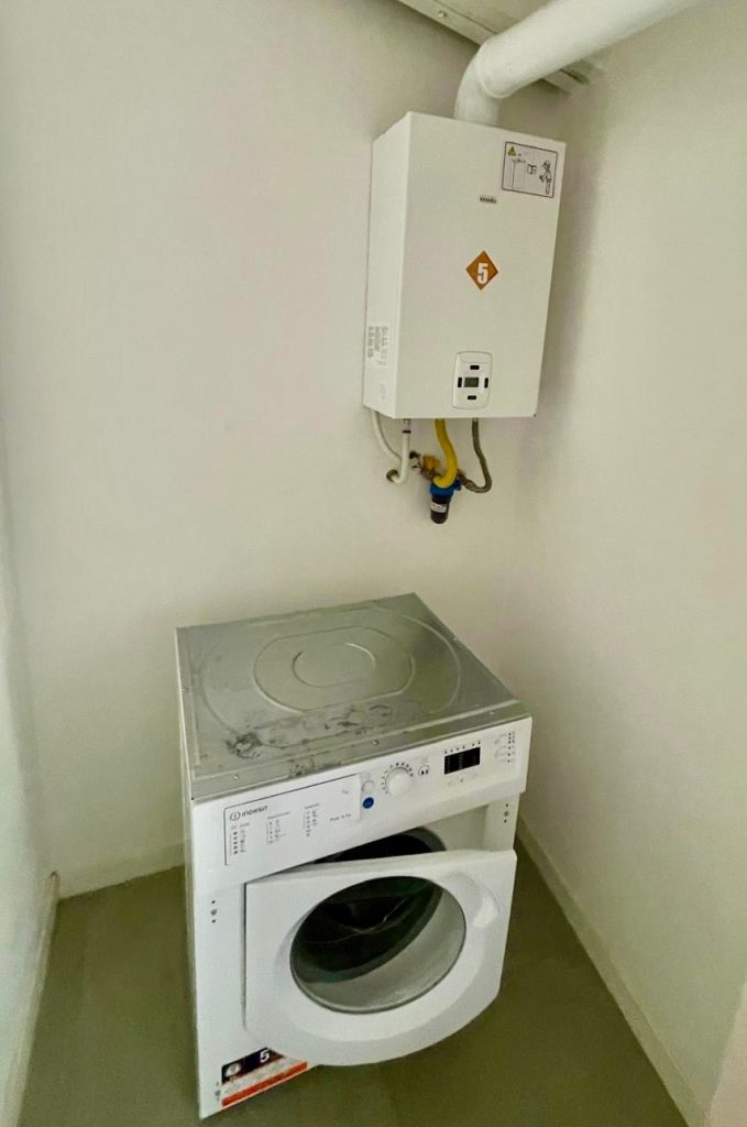 Appartamento in Affitto Zona Centro storico, foto 13 di 17